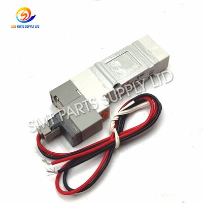 شراء الأصلي الجديد فوجي NXT GPX متوافق صمام الملف اللولبي نموذج SY3140-5LZ للتحكم الهوائي SMT online manufacture